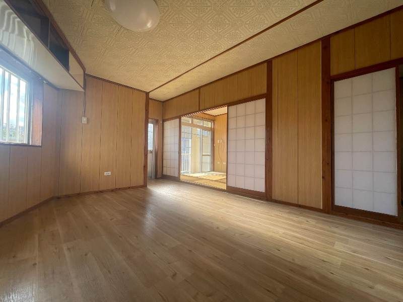Daimon Apartment for Rent in Haebaru, Okinawa - 2DK, 37 sqm - Thumbnail 4