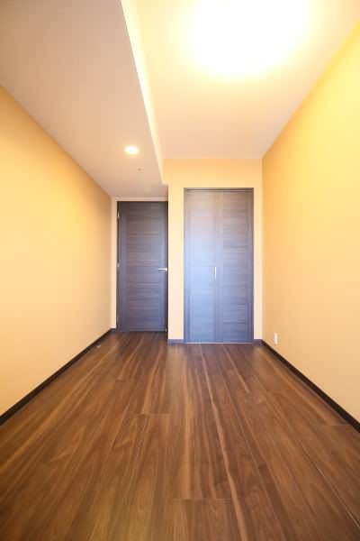 27F 2LDK Apartment with Ocean View in Naha's Omoromachi - Thumbnail 3