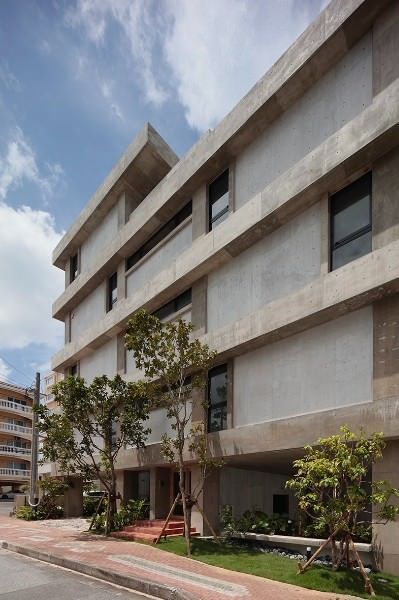 Chatan Sunabe 2LDK Apartment for Rent | 159.25 sqm, 2 Parking - Thumbnail 2