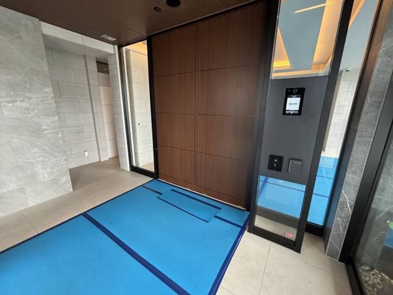 New 2LDK Apartment with Ocean Views in Chatan, Okinawa - Thumbnail 4