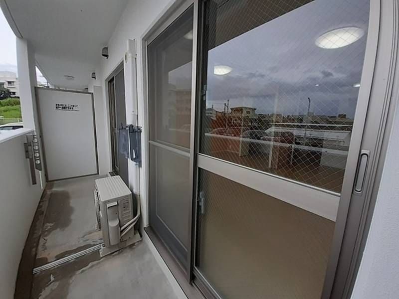 1LDK Apartment for Rent in Ginowan City, Okinawa - Thumbnail 4