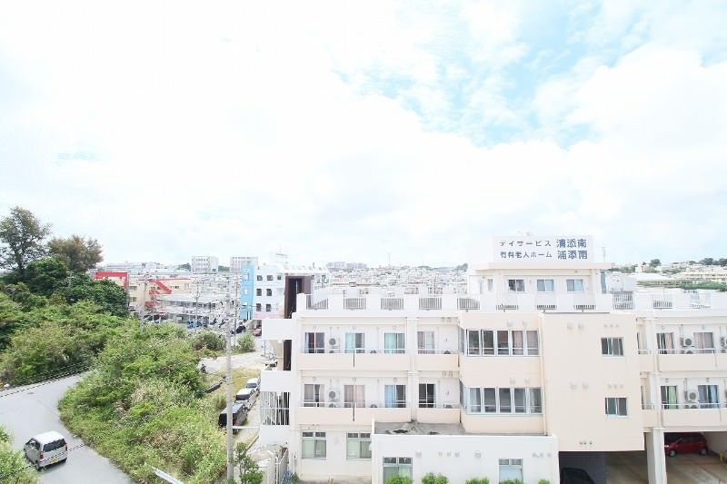 DOLCE VITA 1K Apartment for Rent in Urasoe, Okinawa - Thumbnail 4