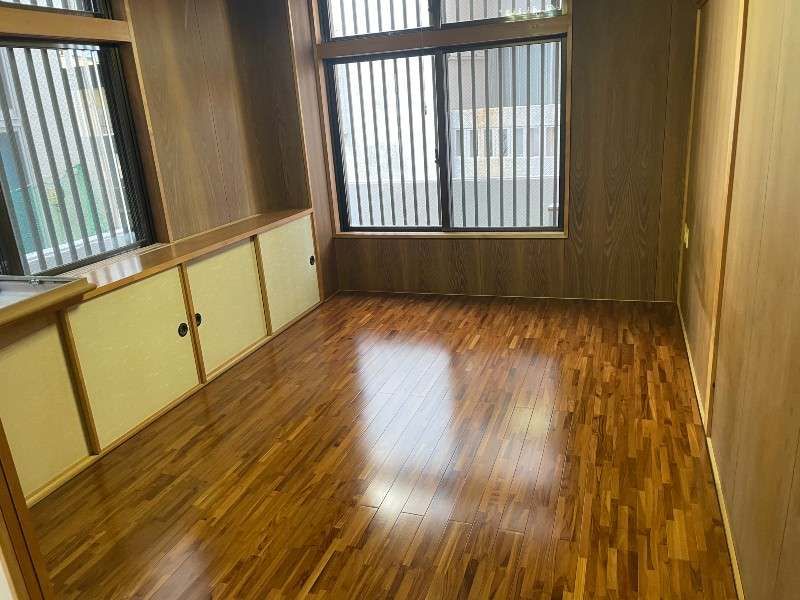 Large 3LDK Apartment for Rent in Okinawa City, Teruya - Thumbnail 2