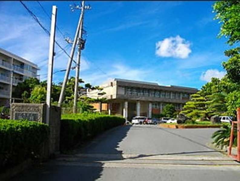 1K Apartment for Rent in Urasoe, Okinawa - No Key Money | Maison Uchima - Thumbnail 2