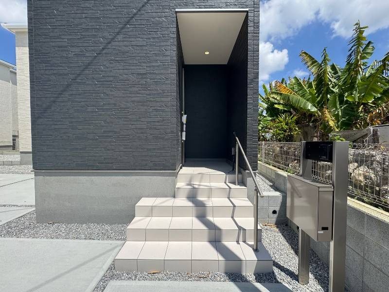 New 3LDK Wooden House for Sale in Itoman, Okinawa - 2026 Completion - Thumbnail 4