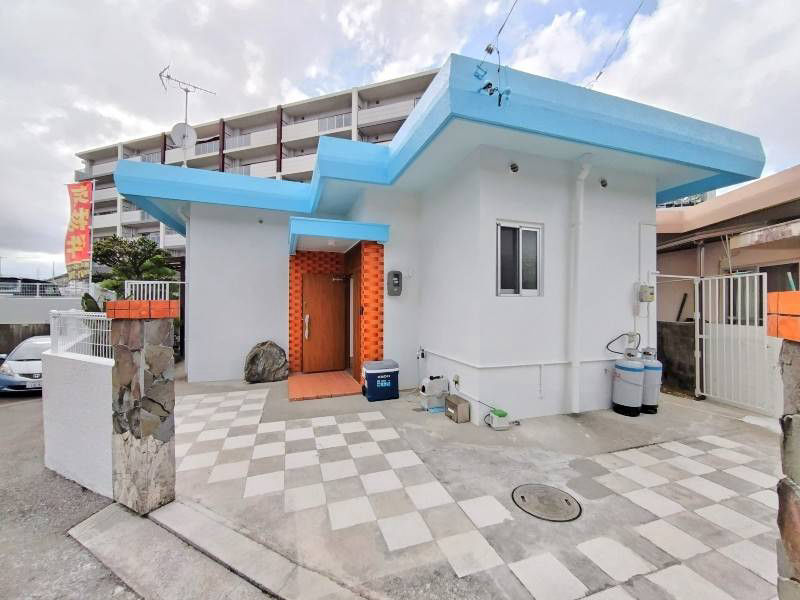 Renovated 2LDK house in Yaese with Japanese garden - Thumbnail 2