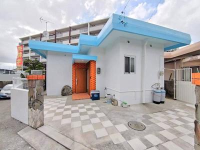 Renovated 2LDK house in Yaese with Japanese garden — Image 1, Yaese, Okinawa