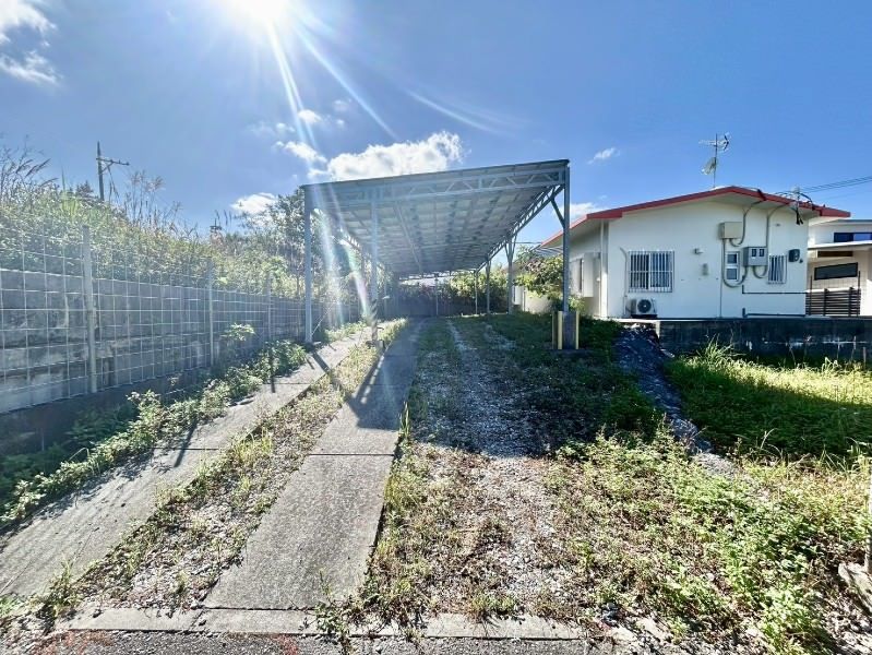 3LDK House for Rent with Garden in Nakijin Village, Okinawa - Thumbnail 4