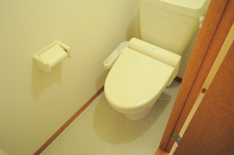 Leopalace Kinza Furnished 1K Apartment for Rent in Uruma, Okinawa - Thumbnail 4