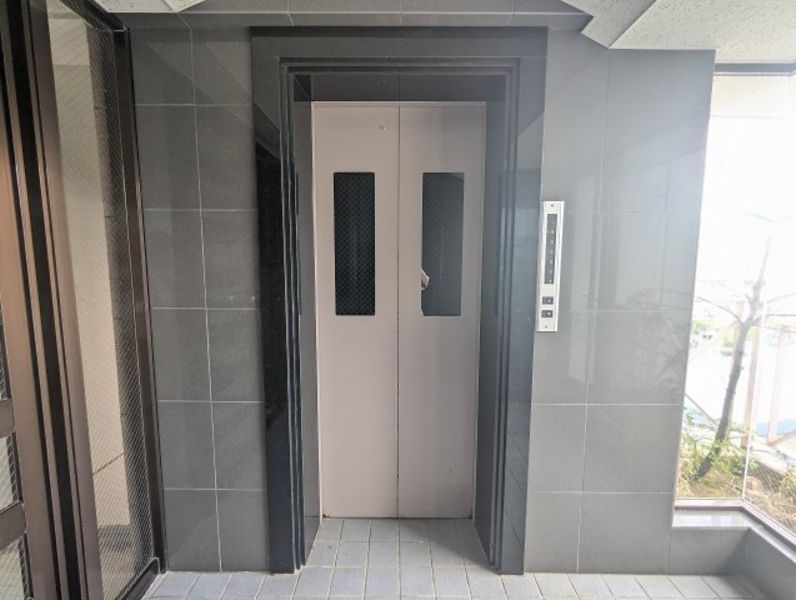 Renovated 3LDK Apartment for Sale in Ginowan, Okinawa - Thumbnail 3