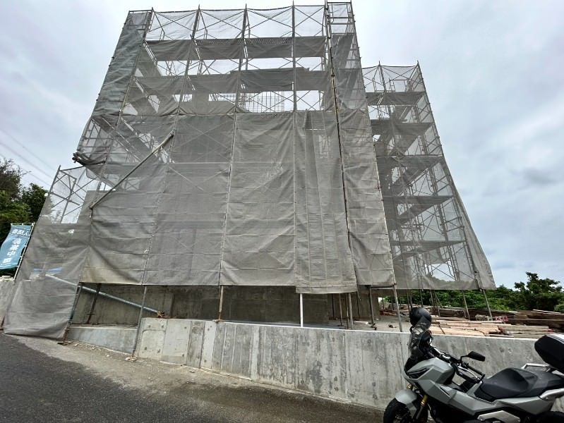 New 2026 Apartment in Uruma, Okinawa - 2LDK with Free Internet - Image 1