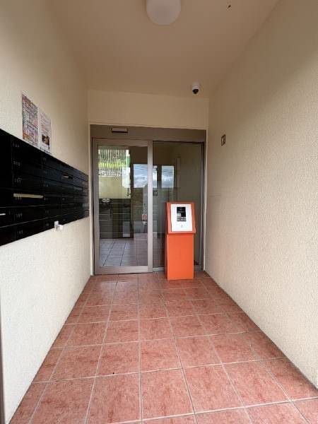 1K Apartment for Rent in Tomigusuku, Okinawa - 29.25 sqm - Thumbnail 4