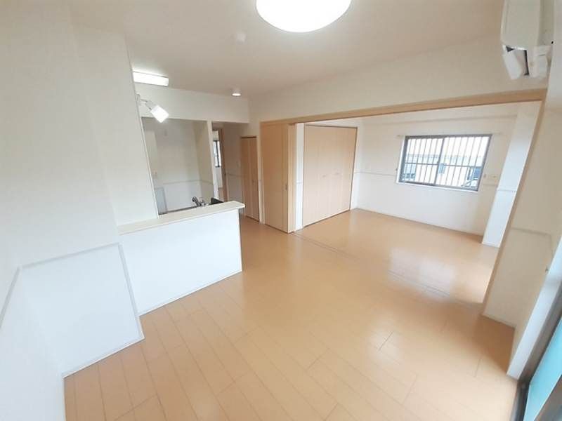 Modern 2LDK Apartment for Rent in Yonabaru Town, Okinawa - Image 1