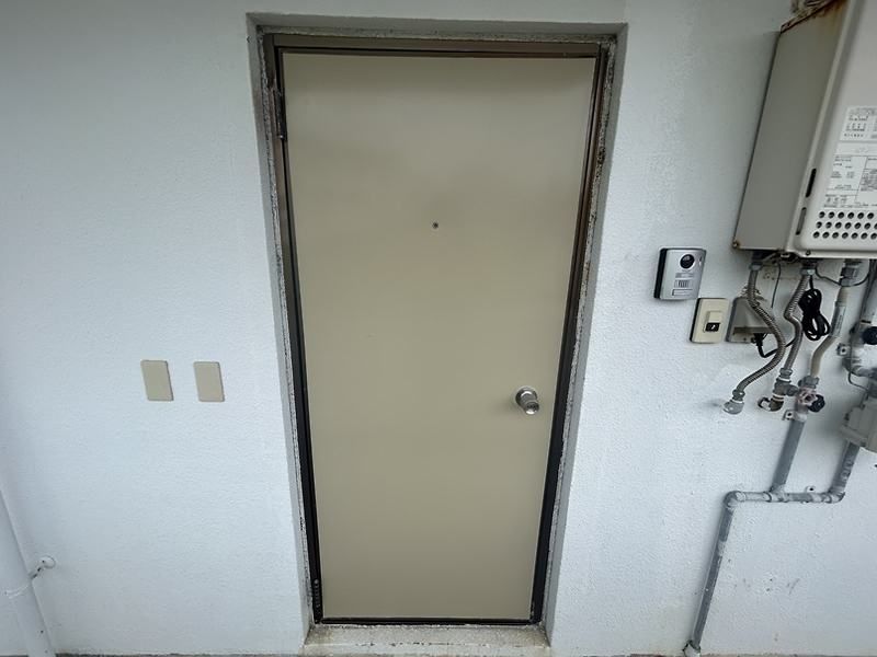 1DK Apartment for Rent in Yonabaru, Okinawa - 25.48 sqm - Thumbnail 2
