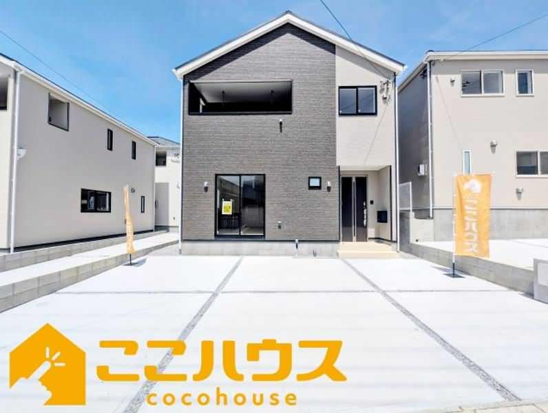 New 4LDK House for Sale in Ginowan City, Okinawa - Thumbnail 2