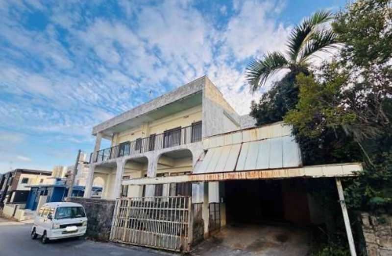 4LDK House for Sale in Tameshi, Nago City, Okinawa - Thumbnail 2