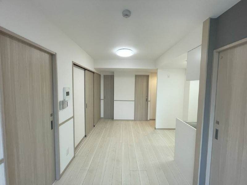 New 2LDK Apartment for Rent in Naha Uehara, Okinawa - Thumbnail 3