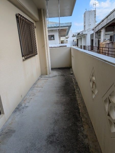 Hop 2DK Apartment for Rent in Ginowan, Okinawa - Thumbnail 2