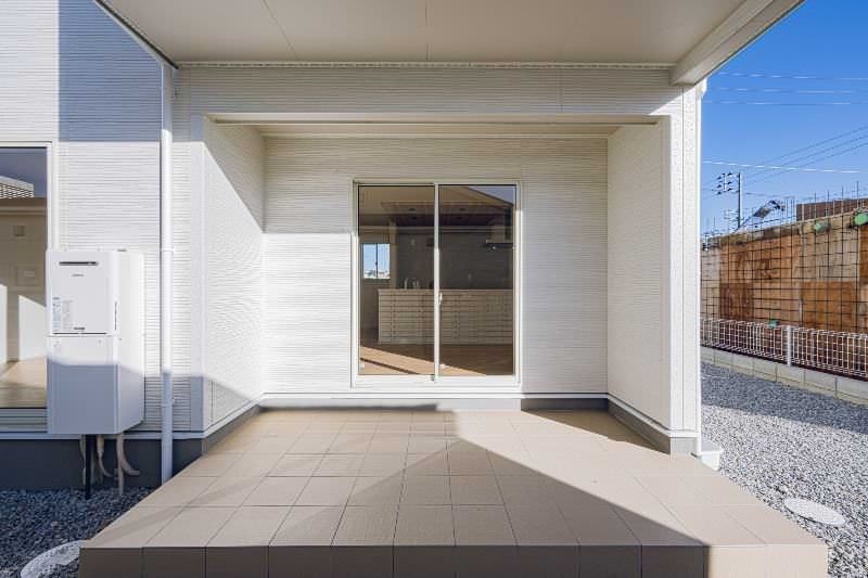 New 3LDK House with Sea View in Yomitan, Okinawa - Thumbnail 2