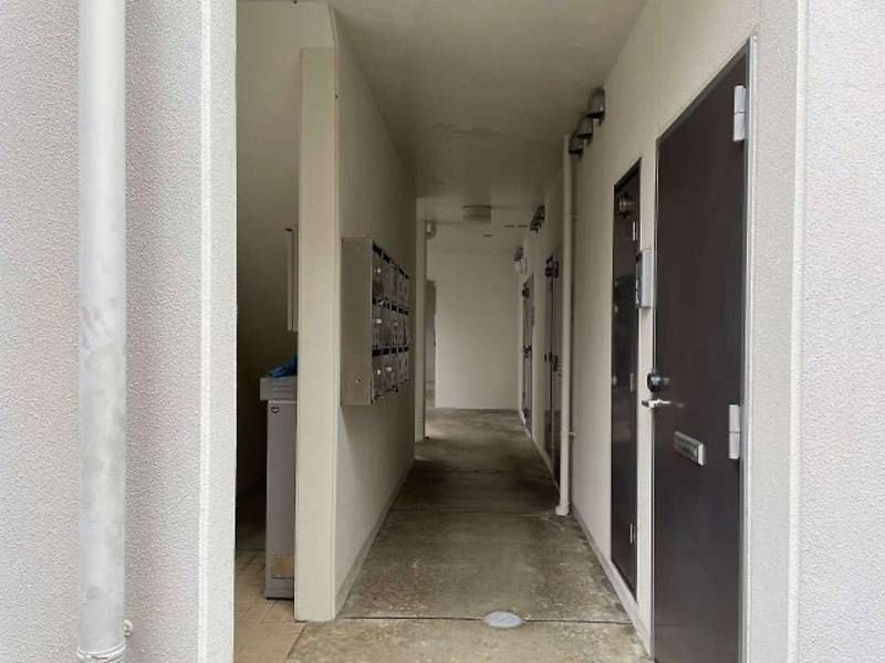 Furnished 1K Apartment for Rent in Naha, Okinawa - Near Matsuo Park - Thumbnail 2