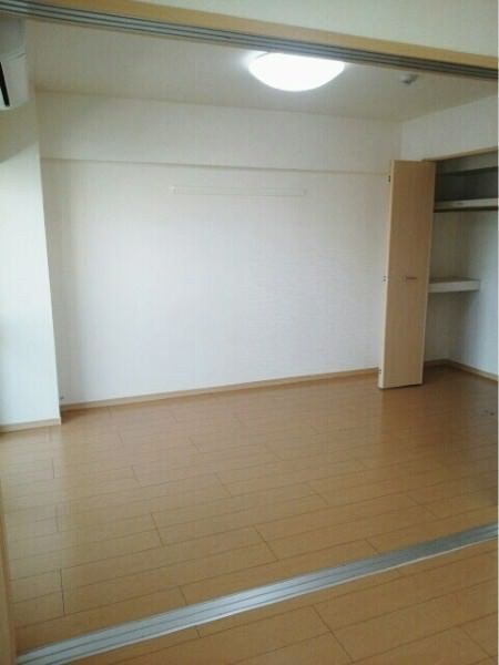 1LDK Apartment for Rent in Nakagusuku Village, Okinawa - Thumbnail 4