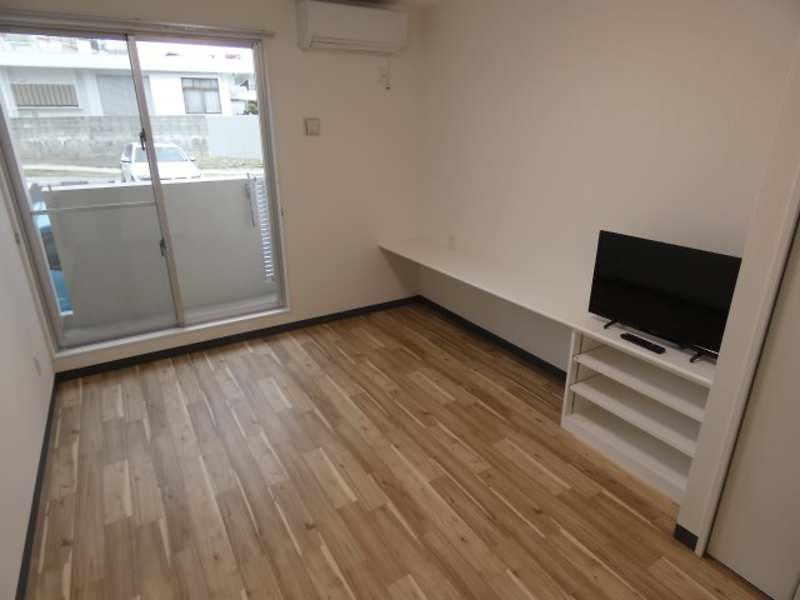 La Corine Villa TS New 1K Apartment for Rent in Tomigusuku, Okinawa - Thumbnail 2