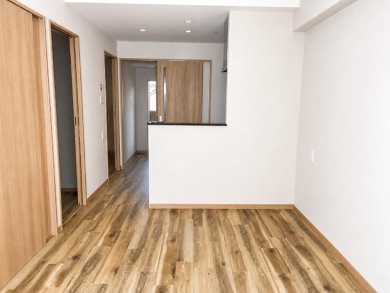New 2LDK Apartment for Rent in Yonabaru, Okinawa - Thumbnail 4