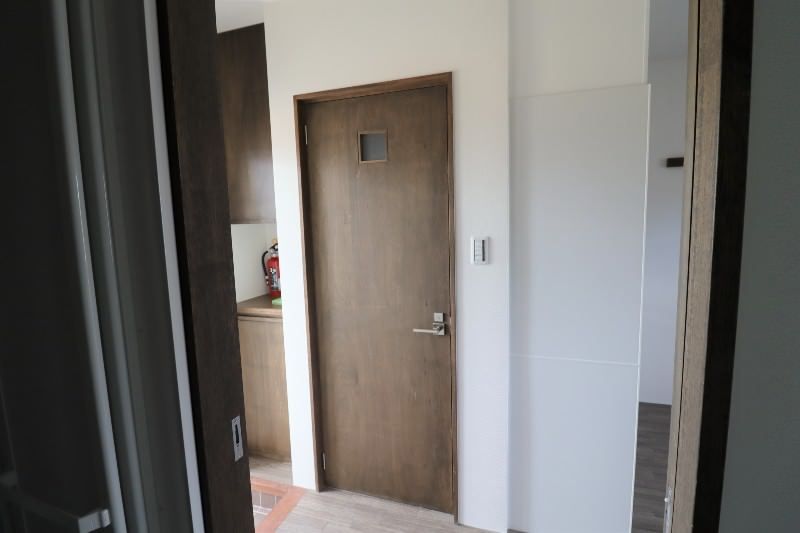Modern 1R Apartment for Rent in Ishigaki City, Okinawa - Thumbnail 3