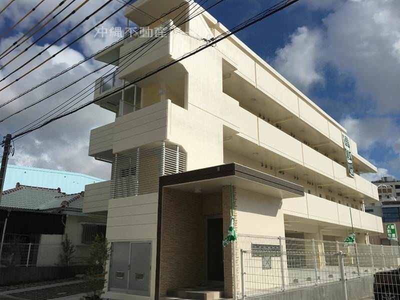 Estacion Furushima 1K Apartment for Rent in Naha, Okinawa - Thumbnail 2