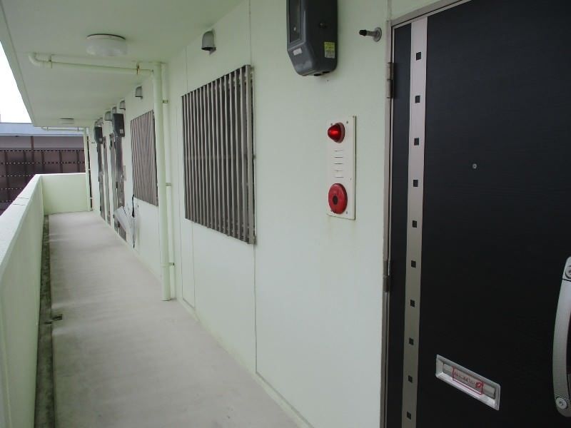 Green Hill 2LDK Apartment for Rent in Yaese Town, Okinawa - Thumbnail 4