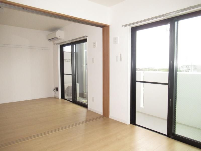 New 2LDK Apartment for Rent in Nakagusuku Village, Okinawa - Thumbnail 3