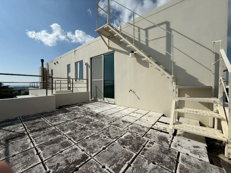 Ocean View 3LDK House with Elevator in Itoman, Okinawa - Thumbnail 2