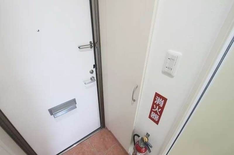 1K Apartment for Rent in Tomigusuku City, Okinawa - Thumbnail 4