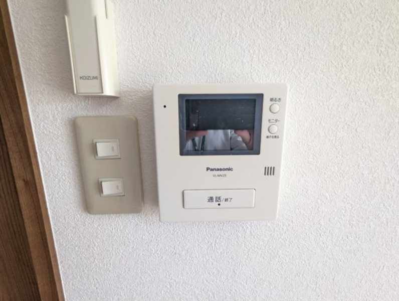 2LDK Apartment for Rent in Onaga, Tomigusuki - ¥75,000 - Thumbnail 4