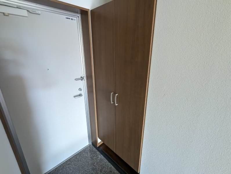 2LDK Apartment for Rent in Onaga, Tomigusuki - ¥75,000 - Thumbnail 2