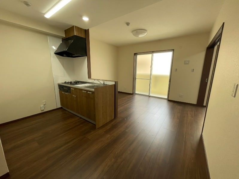 New 2025 2LDK Apartment for Rent in Haebaru, Okinawa - Thumbnail 2