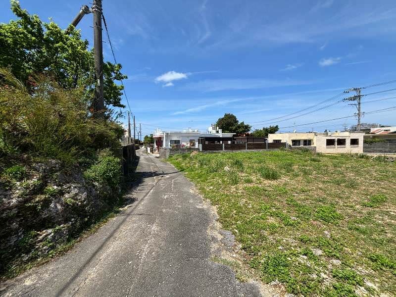 Land Plot for Sale in Senaha, Yomitan Village, Okinawa - Thumbnail 3