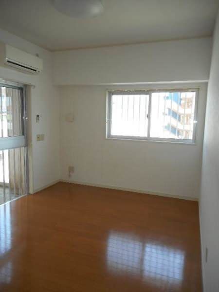 Anshante 3LDK Apartment for Rent in Okinawa City Yogi - Thumbnail 3