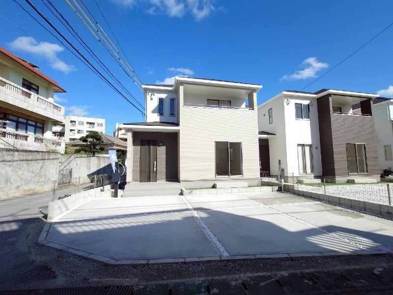 New 4LDK Wooden House for Sale in Okinawa City, Chibana - Thumbnail 2