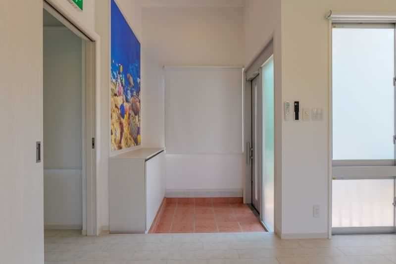 Ocean View 4LDK Dual Building Property with Ryokan License in Onna - Image 1