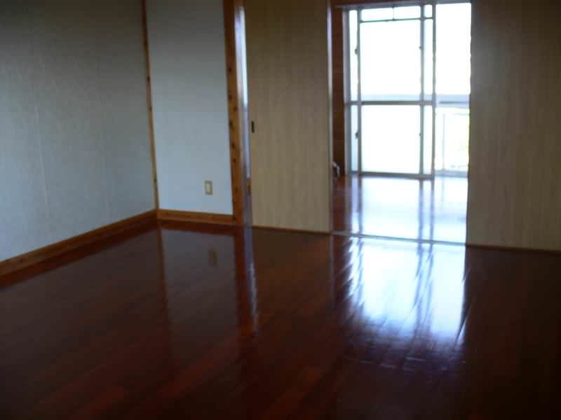 Kamiyama Mansion 3LDK Rental Apartment in Nago City, Okinawa - Thumbnail 3