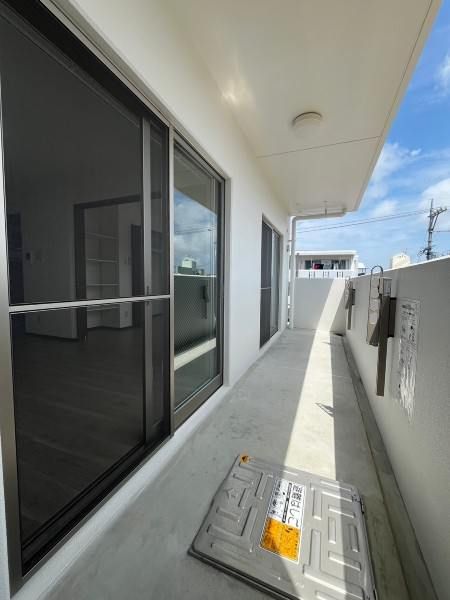 2LDK Apartment for Rent in Itoman, Okinawa - 48.6 sqm - Thumbnail 2