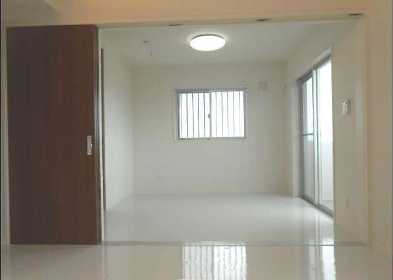 Makana Terrace 2LDK Apartment for Rent in Uruma, Okinawa - Thumbnail 4