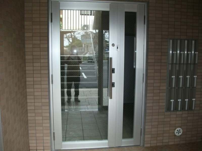 2LDK Apartment for Rent in Naha, Okinawa with Auto-Lock - Thumbnail 2