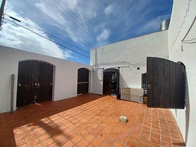 2LDK House for Sale in Onna Village, Okinawa — Image 2, Onna, Okinawa