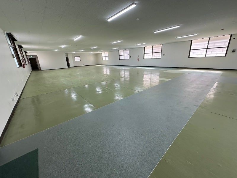 Urasoe Izu Commercial Space for Rent - 664 sqm, 30 Parking - Thumbnail 2