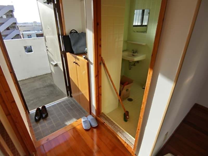 2LDK Apartment for Rent in Urasoe City, Okinawa - Thumbnail 4