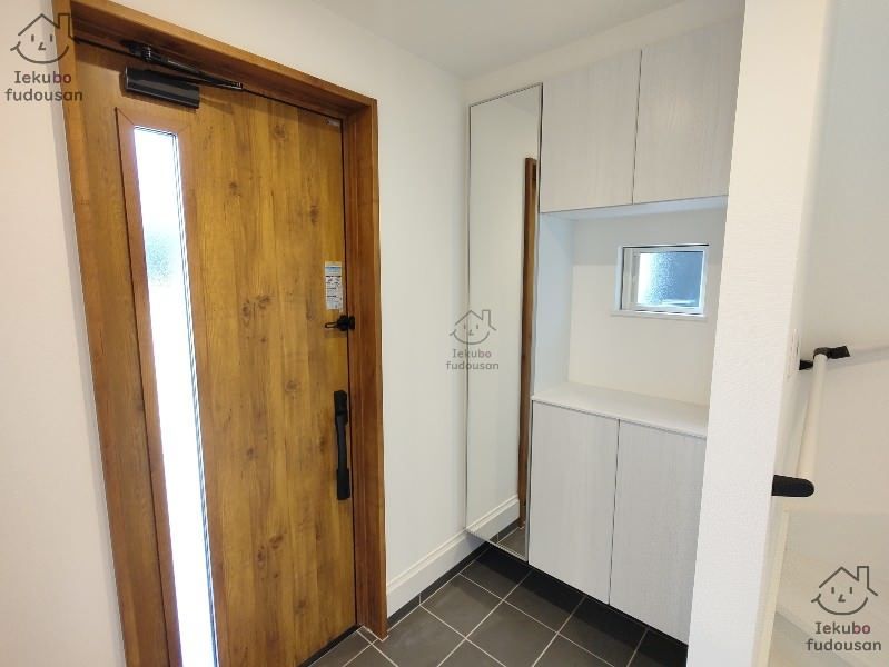 New 4LDK Wooden House in Okinawa City Noborikawa for Sale - Thumbnail 3