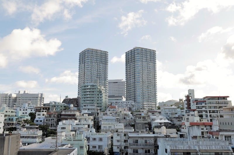 2LDK Apartment in RYUK TOWER THE EAST, Omoromachi, Naha - Thumbnail 4