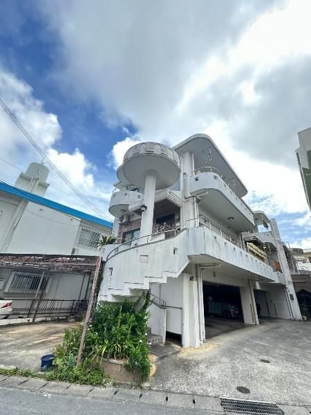 4LDK Apartment for Sale in Naha City, Okinawa - Thumbnail 3